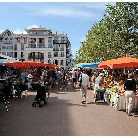 : T2 Moderne A 2 Pas De La Avec Balcon, Wifi, Parking Et Tv Cinema - Fr-1-420-71 Lägenhet Arcachon