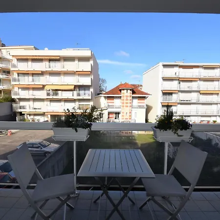 Apartmán : T2 Moderne A 2 Pas De La Avec Balcon, Wifi, Parking Et Tv Cinema - Fr-1-420-71 *
